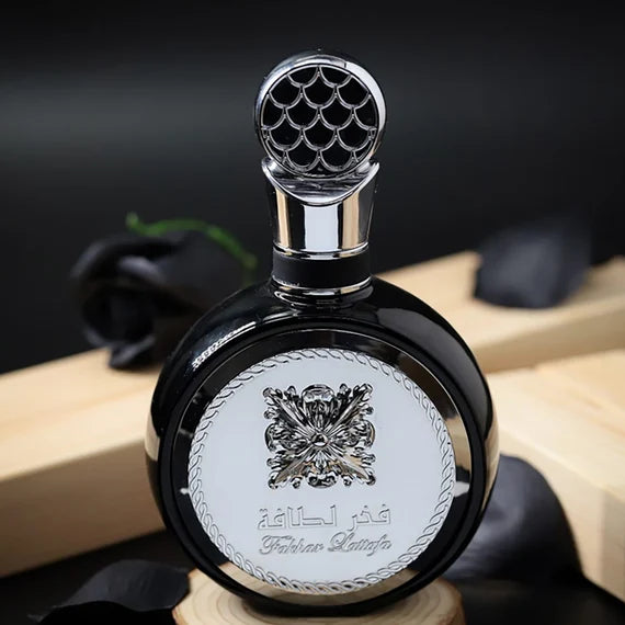 Lattafa Fakhar Perfume Extrait De Parfum | Boost Inner Confidence - arabian-perfumes Lattafa Fakhar Perfume Extrait De Parfum | Boost Inner Confidence - arabian-perfumes
